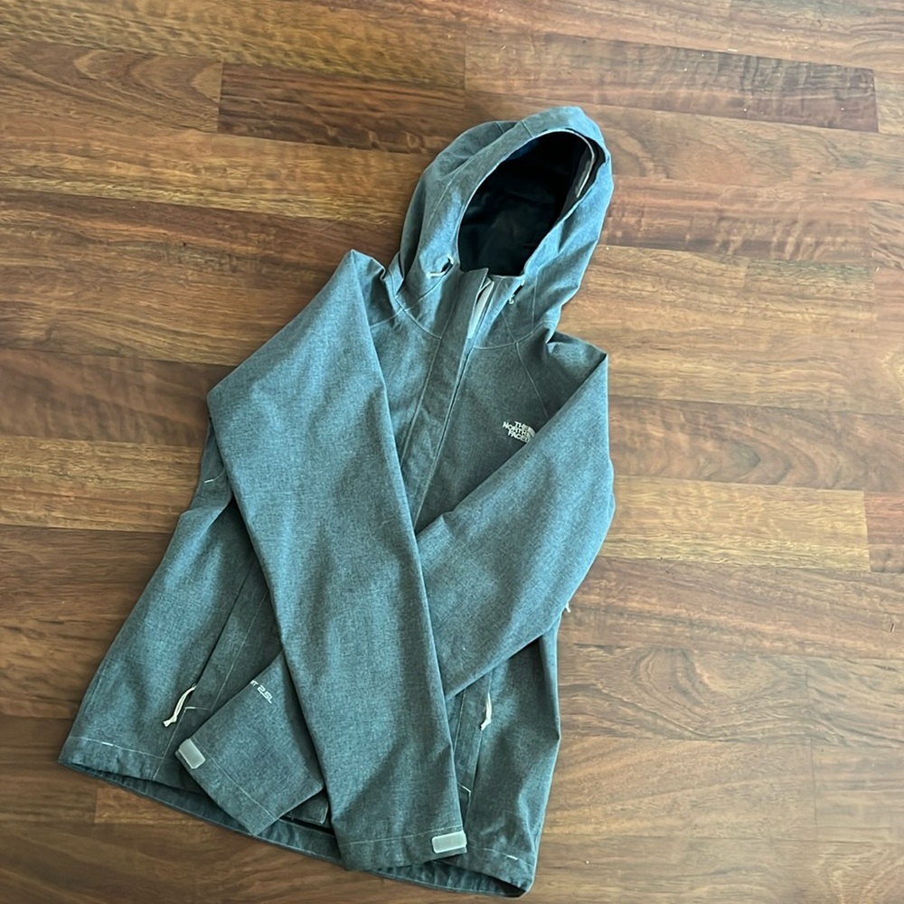 Women’s North Face Rain Jacket